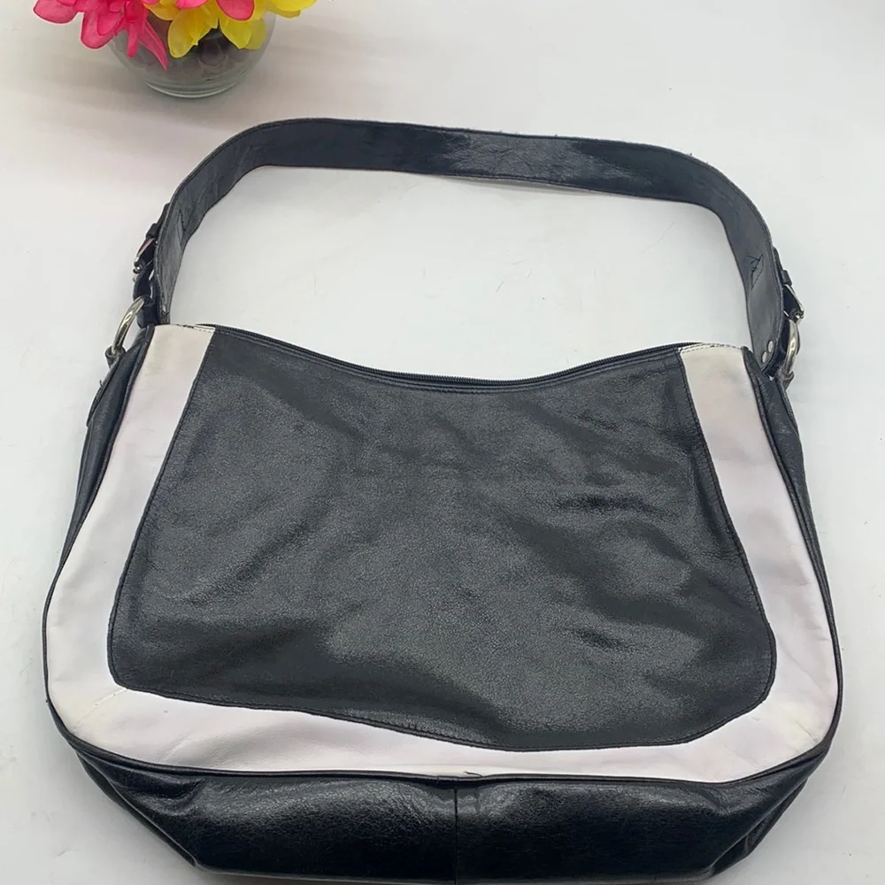 Berge Black White Leather Shoulder Bag Made in Italy BP4257